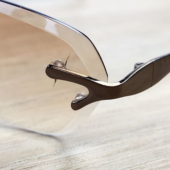 💜Vintage Gloria Vanderbilt Rimless Ombre Sunglasses - Picture 12 of 12